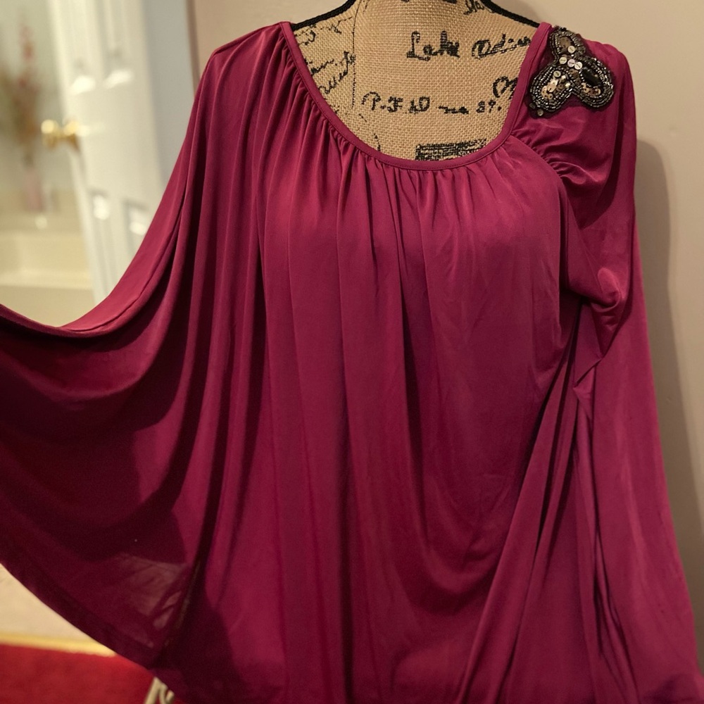 Roommates Women's Deep Magenta Blouse